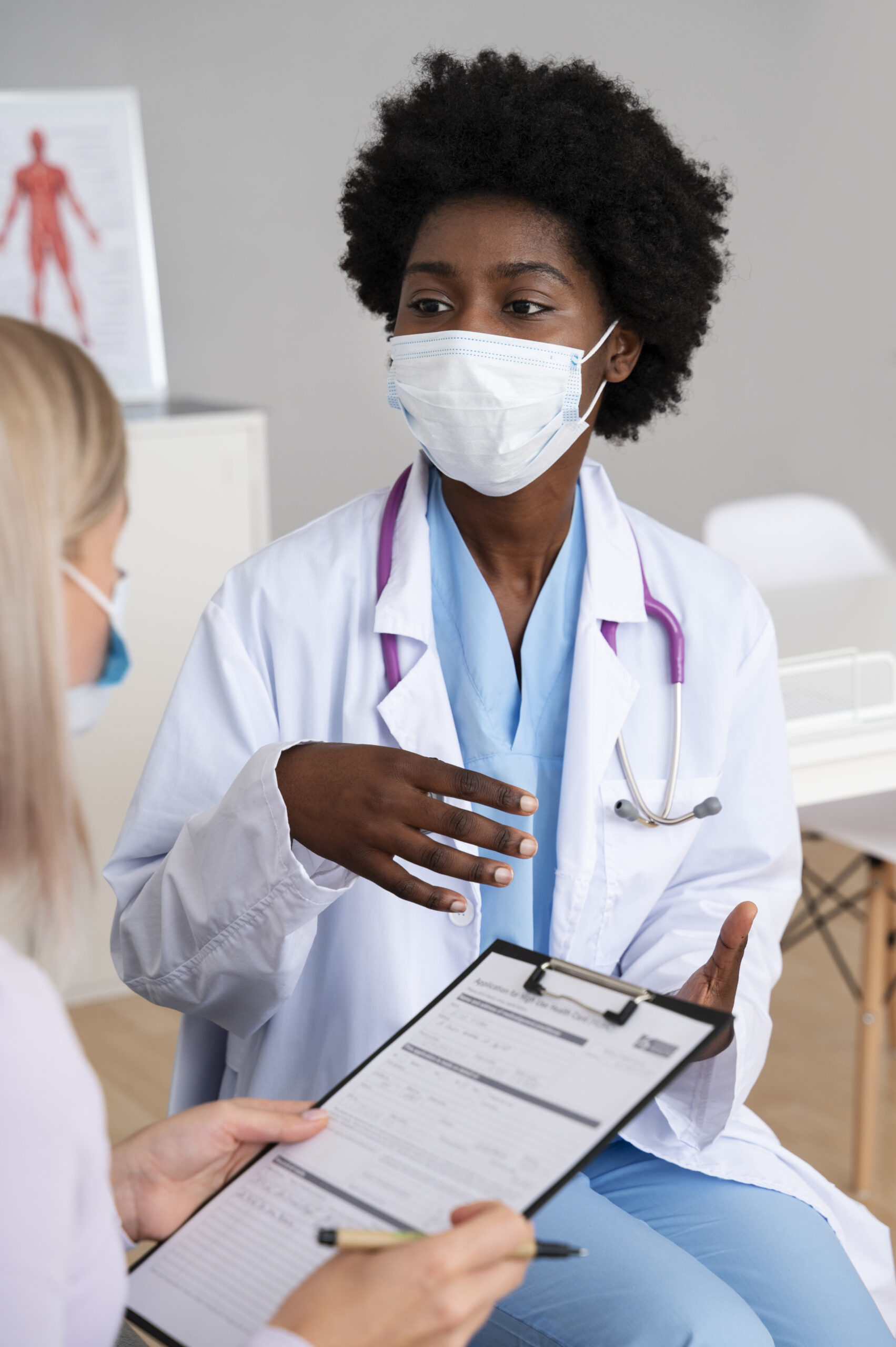 ijkl doctor at work